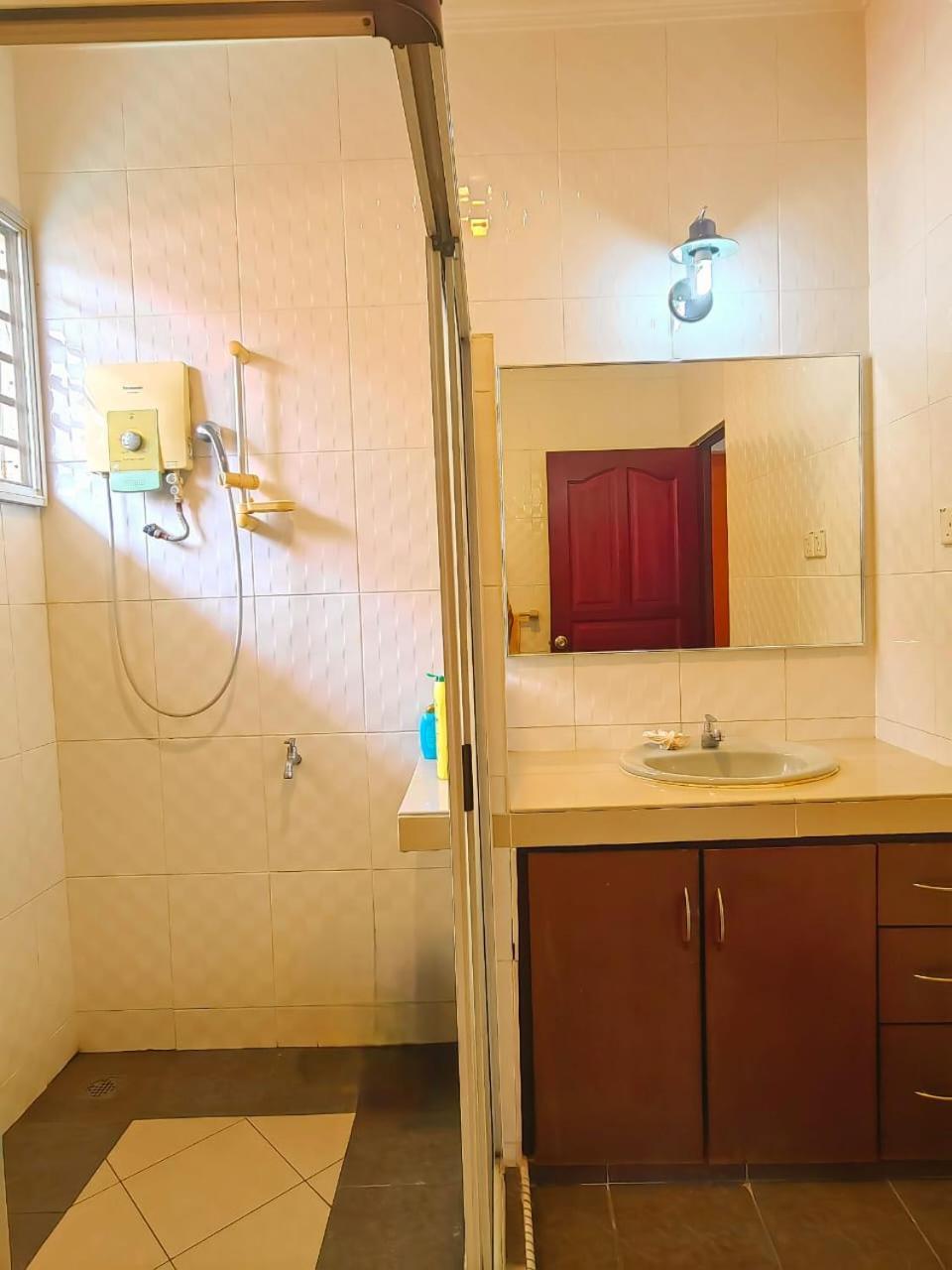 Aaronl Homestay Kota Kinabalu Luaran gambar